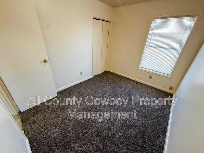 212 Norma Ct - Photo 7 of 10