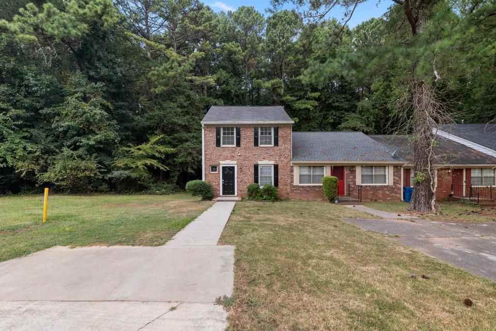 7169 Williamsburg Dr - Photo 2 of 17