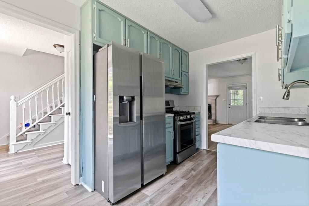 7169 Williamsburg Dr - Photo 5 of 17