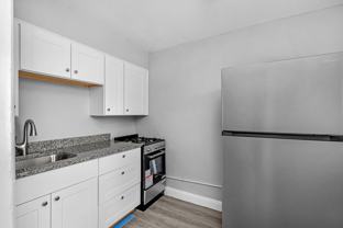 5604 Midwood Ave Baltimore MD - Photo 1 of 1