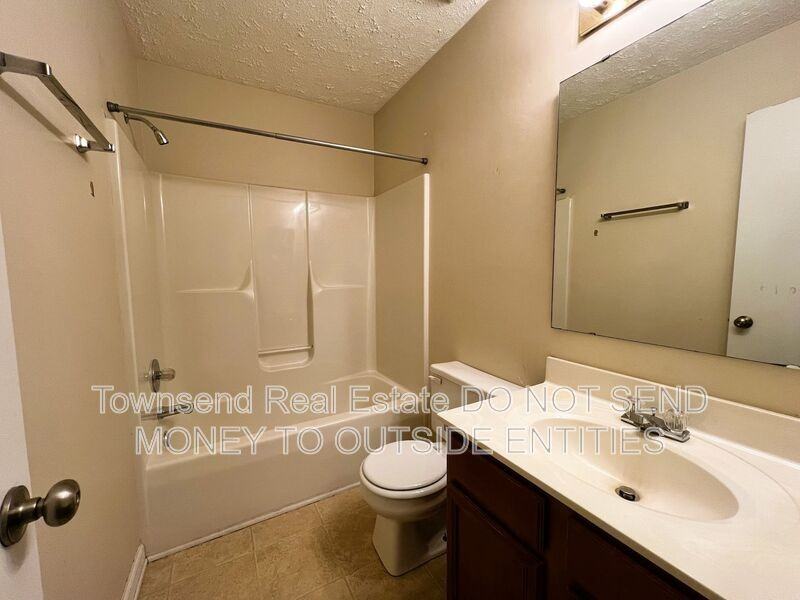 3355 Galleria Dr #30 - Photo 5 of 15