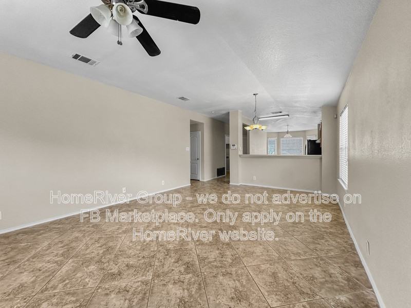 9806 Copper Creek Dr - Photo 4 of 18