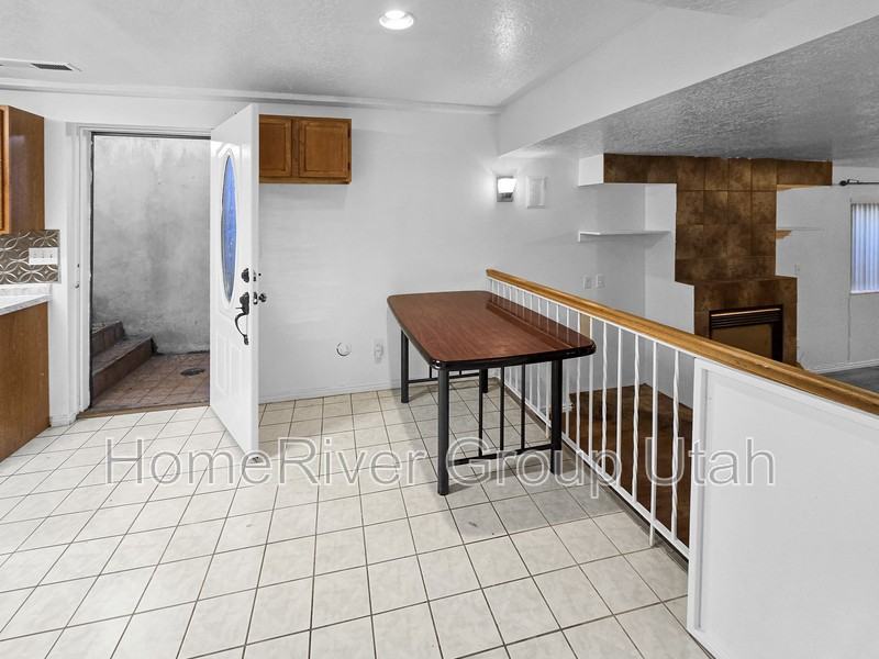 4785 S Bayport Way - Photo 5 of 18