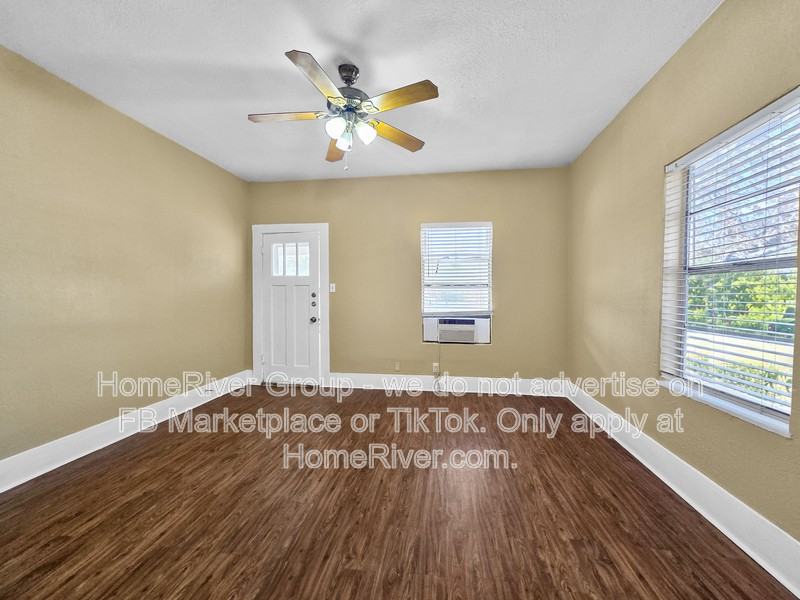 4012 Rita Beth Ln - Photo 3 of 18