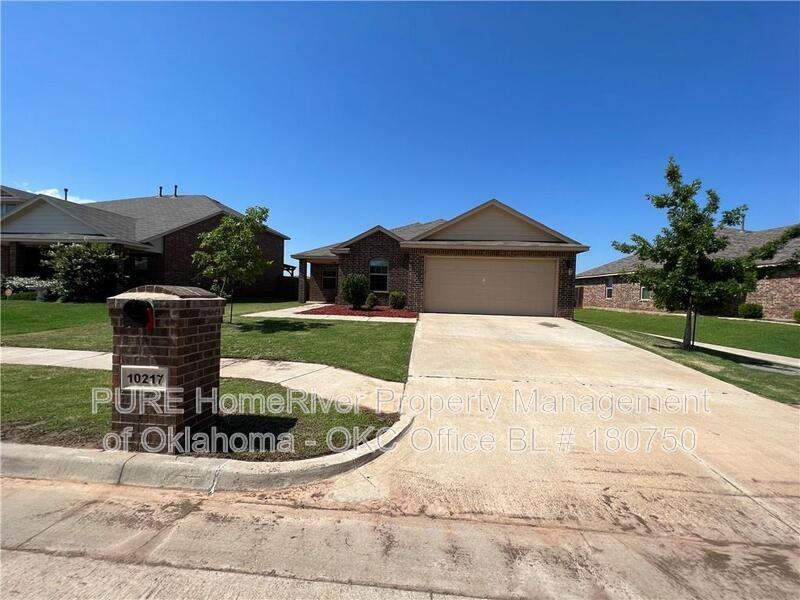 10217 Nw 24th Ter - Photo 2 of 36