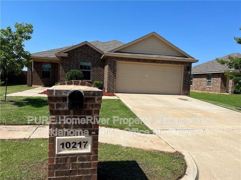 10217 Nw 24th Ter - Photo 4 of 36