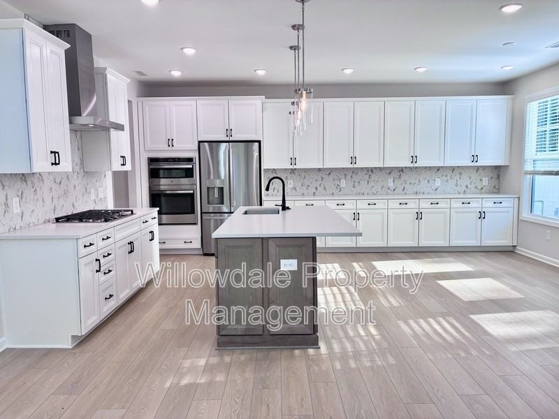 3147 Mission Olive Pl - Photo 6 of 28