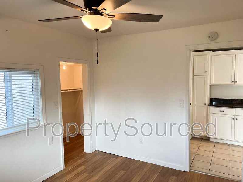 415 Sutter St - Photo 7 of 22
