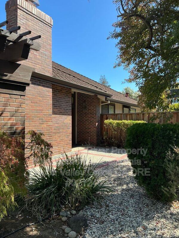 10180 Byerly Ct - Photo 7 of 42