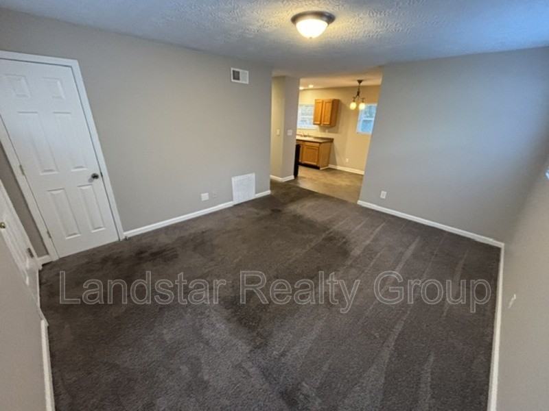 4720 Granada Dr - Photo 4 of 31