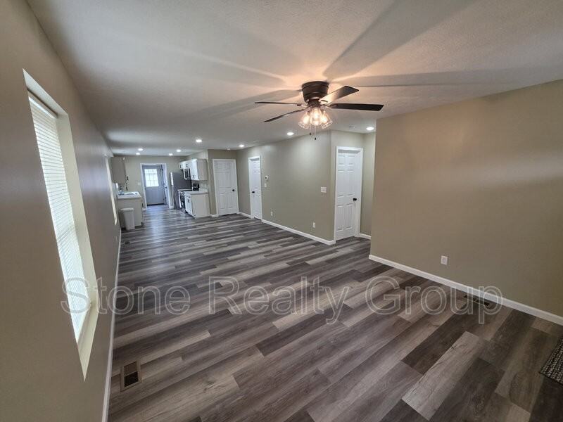 2256 5th Ave - Photo 2 of 20