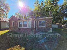 2811 Harrison Ave - Photo 1 of 1