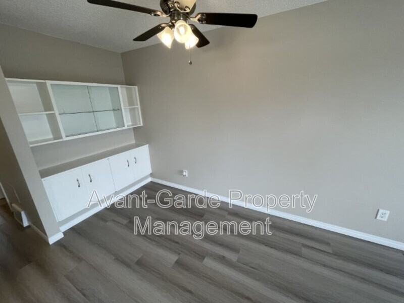 3003 131 Ave Nw - Photo 5 of 20