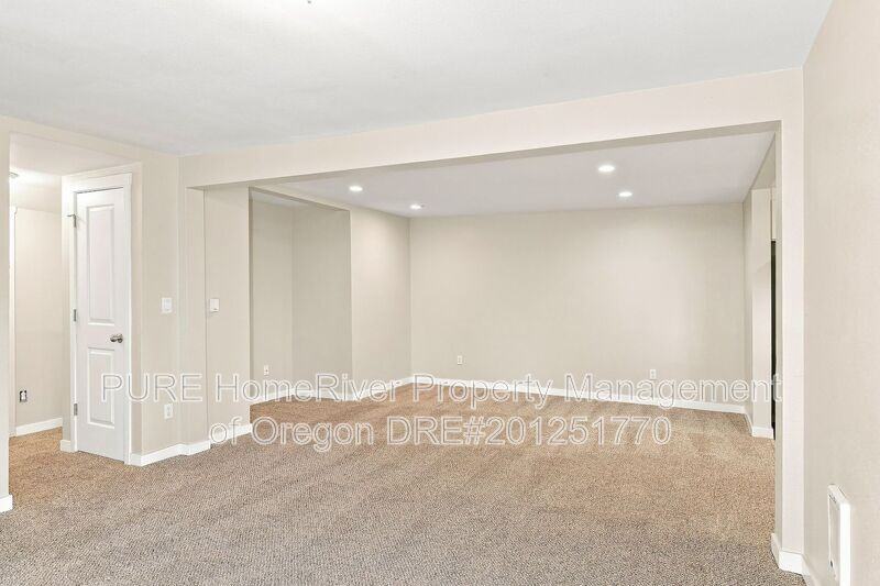 10806 Ne Prescott St #1 - Photo 2 of 22
