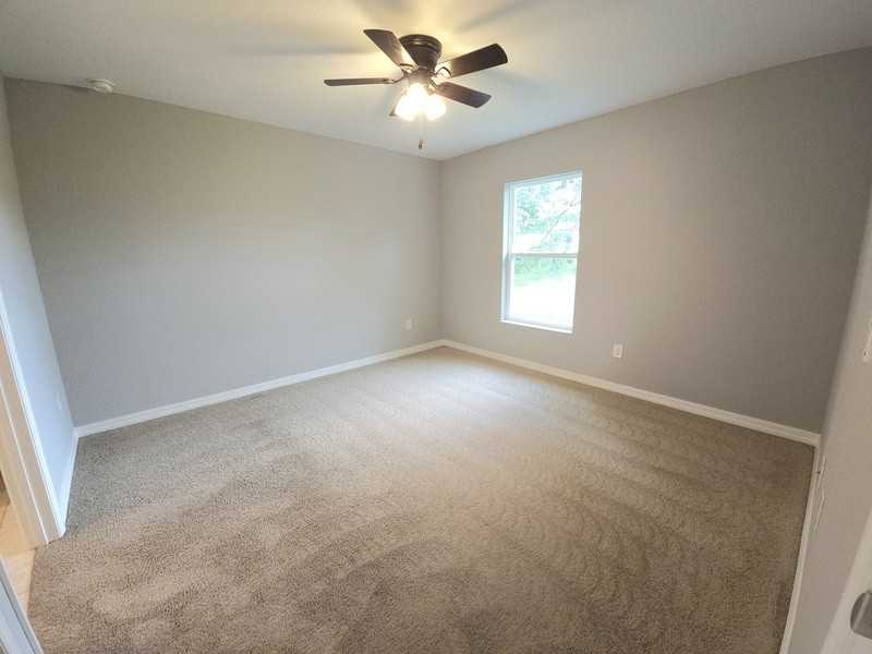16585 Sw 31st Cir - Photo 7 of 15