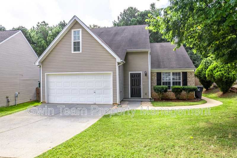 2997 Sentinel Pkwy - Photo 2 of 9