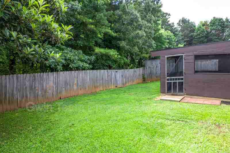 2997 Sentinel Pkwy - Photo 4 of 9