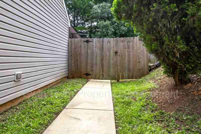 2997 Sentinel Pkwy - Photo 6 of 9