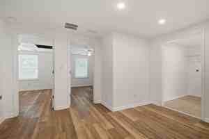 featured image of 1931 Clements Ave