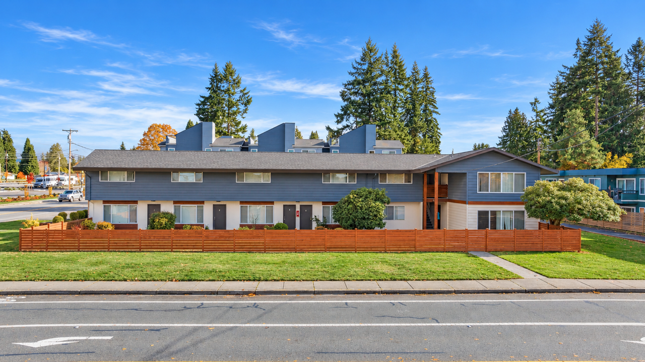 Marlowe Apartments - Photo 2 of 5