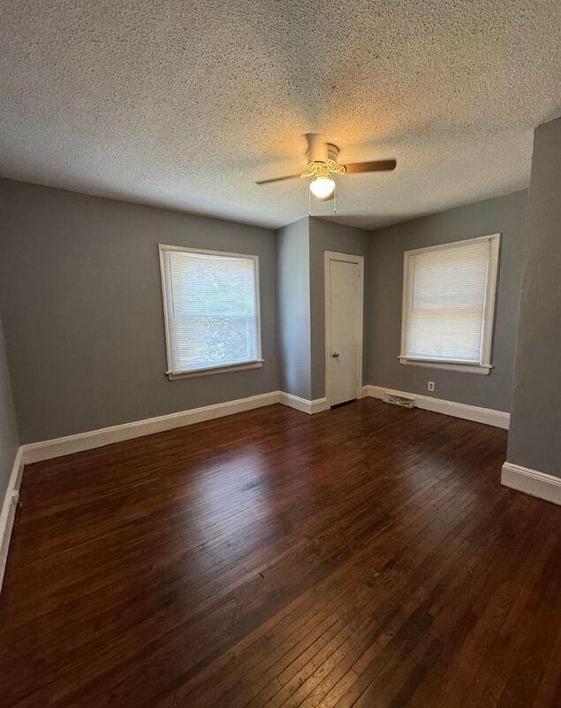1354 Bethel Rd - Photo 3 of 7