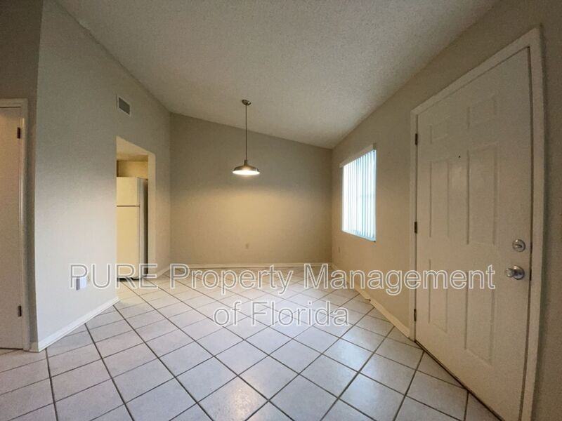 3012 Seterrace #D - Photo 6 of 20