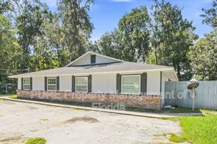 2040 Se 40th Street Rd #C - Photo 1 of 1