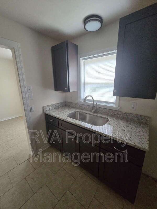 3417 Danbury Rd - Photo 7 of 10