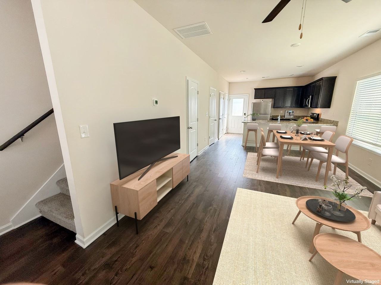 4048 Cody Dr - Photo 6 of 31