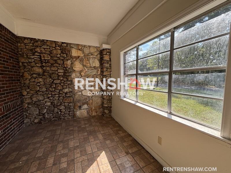 1294 S Barksdale St - Photo 7 of 40
