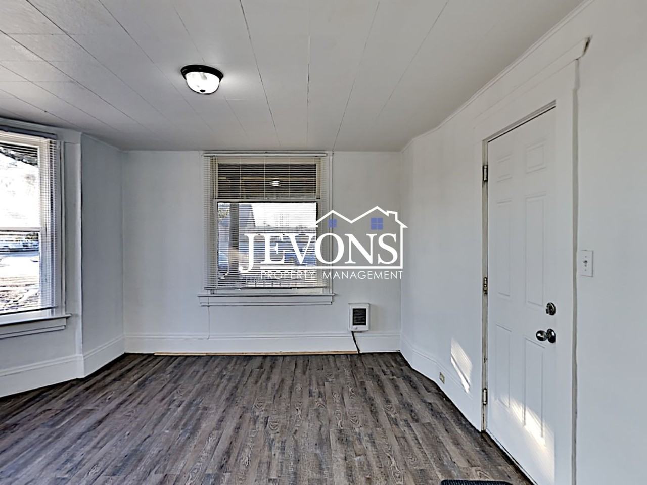 511 N 2nd St Yakima, WA 98901 - Photo 5 of 50