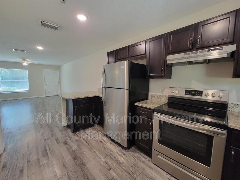 157 Bahia Terrace Dr #4 - Photo 3 of 8