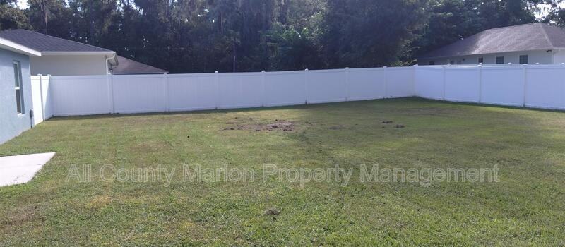 5524 Nw 58th St - Photo 3 of 11
