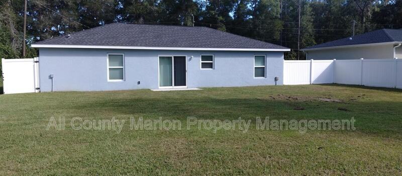 5524 Nw 58th St - Photo 4 of 11