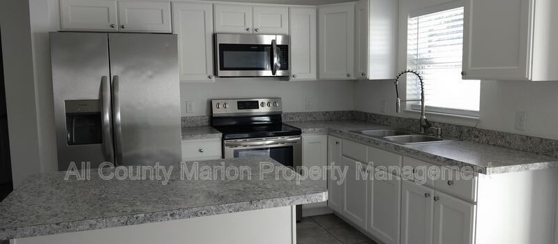 5524 Nw 58th St - Photo 5 of 11