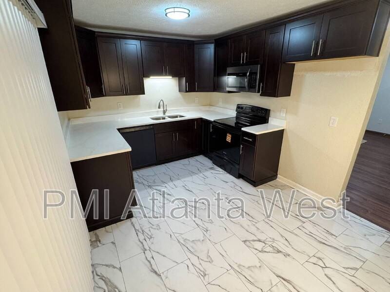 2134 Valley Oaks Dr Se - Photo 4 of 23