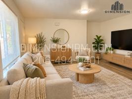 featured image of 112 Tacoma Blvd S