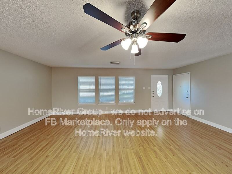 10206 Eagle Blf - Photo 2 of 25