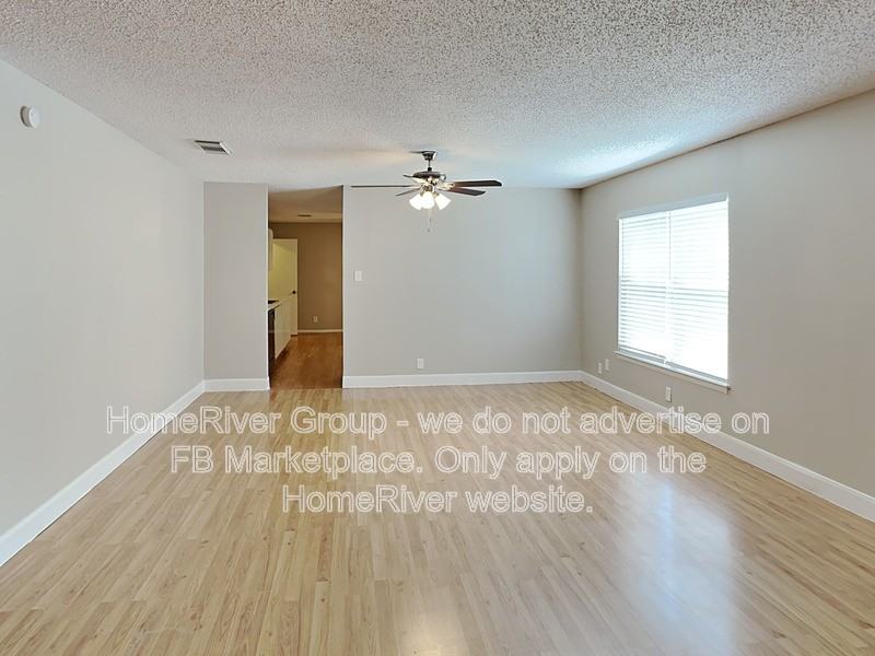 10206 Eagle Blf - Photo 3 of 25