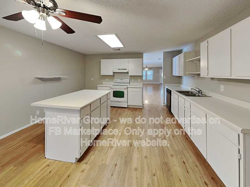 10206 Eagle Blf - Photo 5 of 25