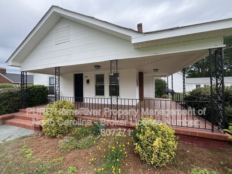 1103 Jackson St - Photo 2 of 22