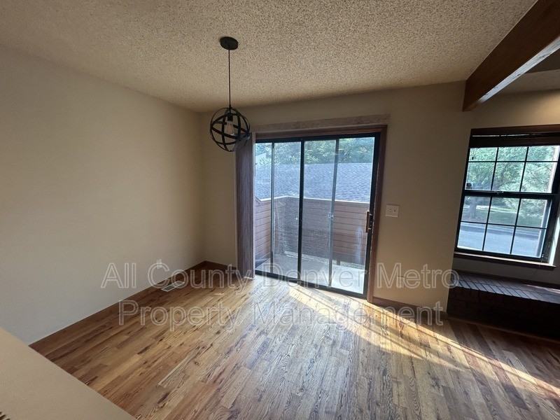 8020 Holland Ct #B - Photo 5 of 30
