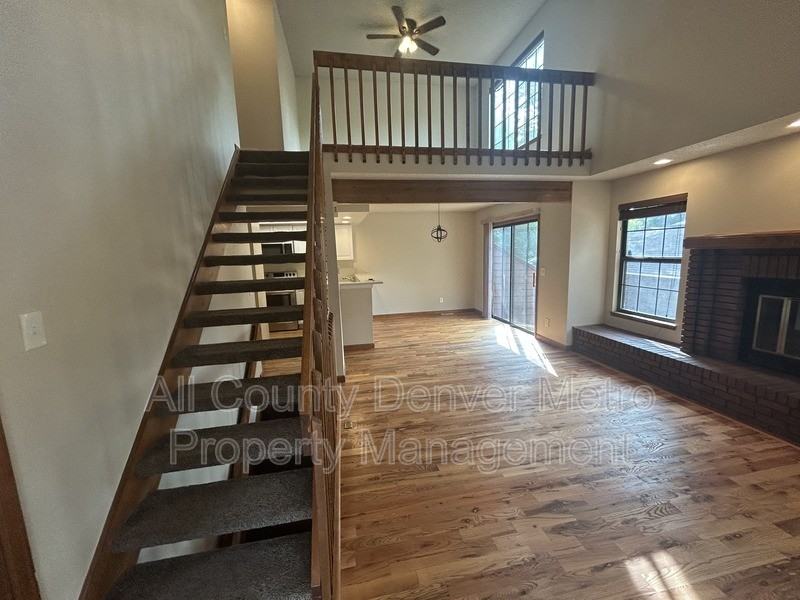 8020 Holland Ct #B - Photo 7 of 30