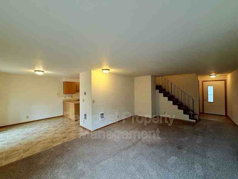 14721 Se 16th Cir - Photo 2 of 23