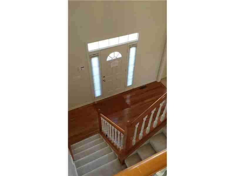 107 Springhill Dr - Photo 2 of 22