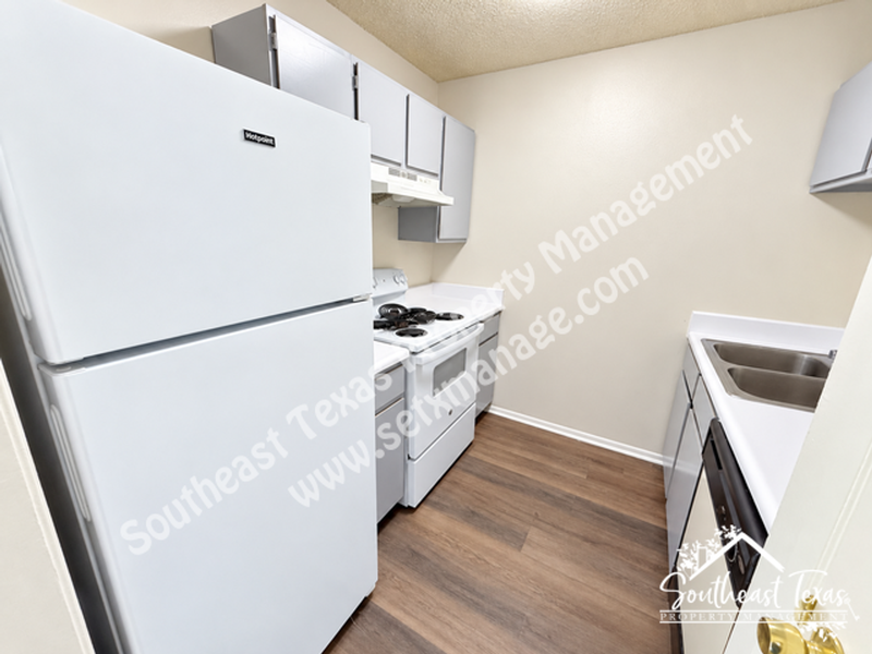 4110 Arthur Ln #19 - Photo 3 of 9