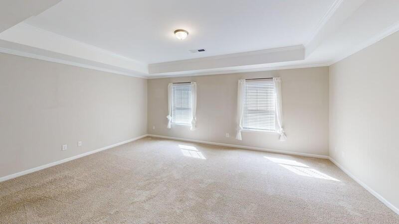 17 Four Feathers Ln Ne - Photo 2 of 36