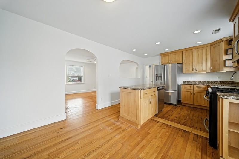 106 S Ridgeley Rd - Photo 7 of 27