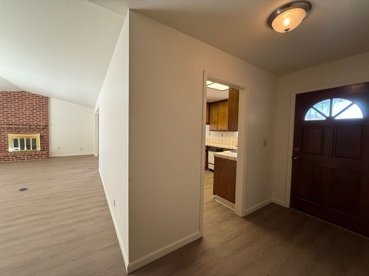 782 Rachel Dr - Photo 2 of 17