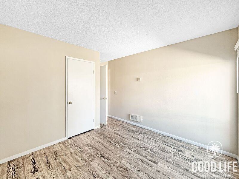 512 Sandalwood Pl #1 - Photo 6 of 14